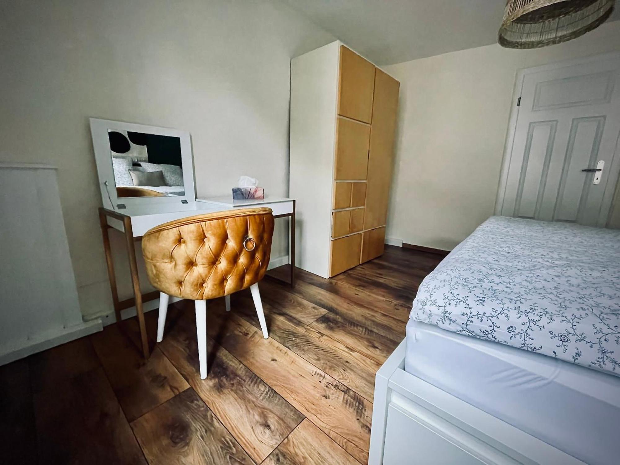 קובורג # One Apartment'S / Parkplatz / Schlossplatz מראה חיצוני תמונה
