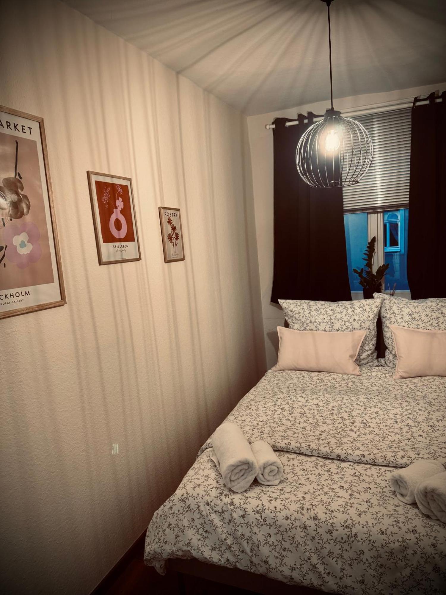 קובורג # One Apartment'S / Parkplatz / Schlossplatz מראה חיצוני תמונה